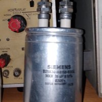 Кондензатор кондензатори на siemens 16 микрофарада 650 v променливо над 1000 v право, снимка 1 - Резервни части за машини - 41821393