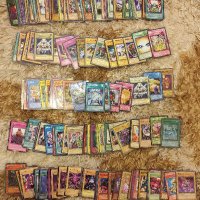 Yu-Gi-Oh карти колекция много запазени и оригинални!, снимка 1 - Колекции - 44387407