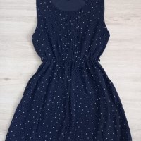 Ефирна тъмно синя рокля на точки, снимка 1 - Рокли - 41315612