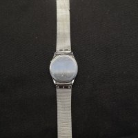 Ретро електронен часовник Q&Q , снимка 3 - Антикварни и старинни предмети - 41630119