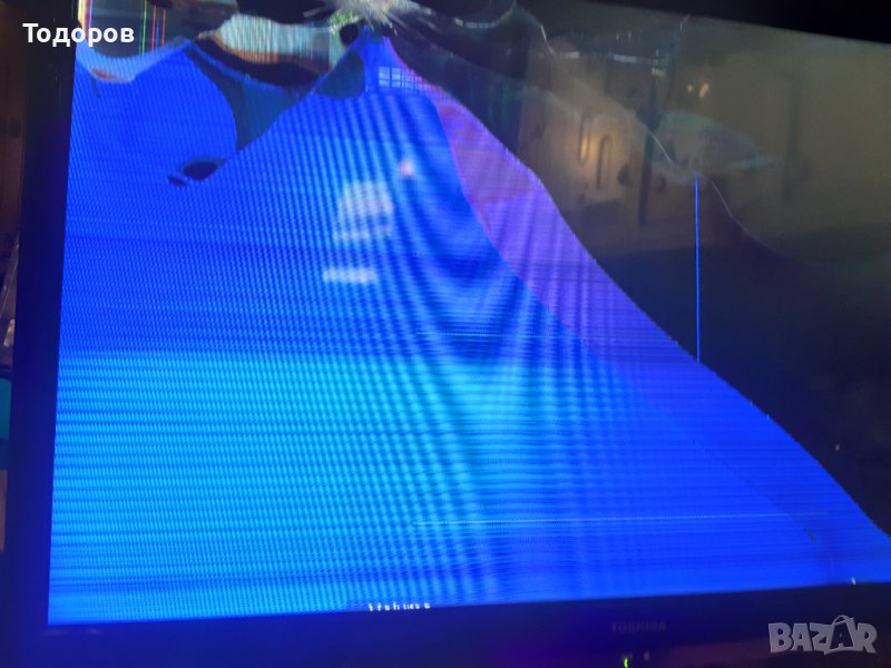 Toshiba 32EL950 FHD със счупен екран на части, снимка 1