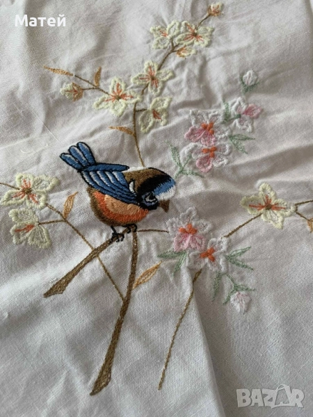 Бяла покривка за кръгла маса* С бродерия* 100 % памук, снимка 1