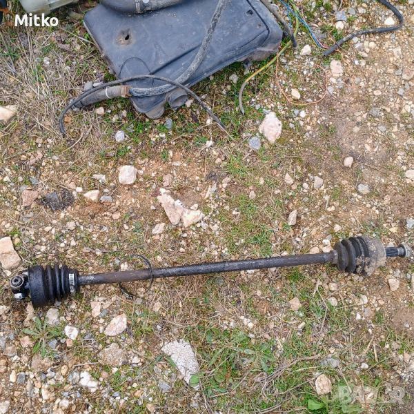 Полуоска Дясна За Фиат Типо 1.4 1990г / Fiat Tipо 1.4 1990y, снимка 1