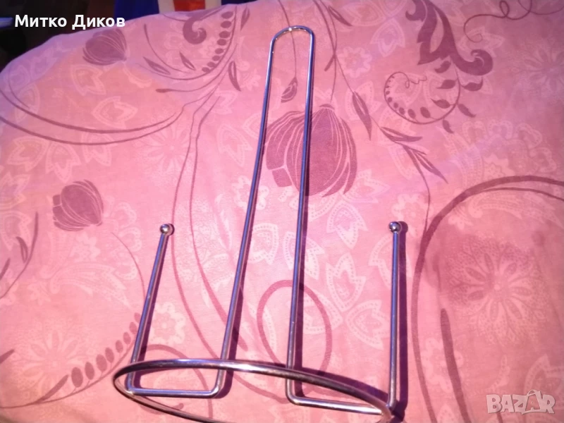 Стойка нова метална за домакинска хартия Н-28см и фи 13см, снимка 1