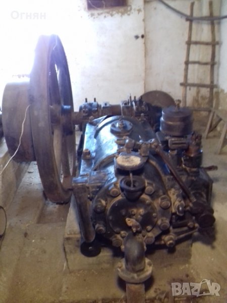 Продавам ретро двигател, снимка 1