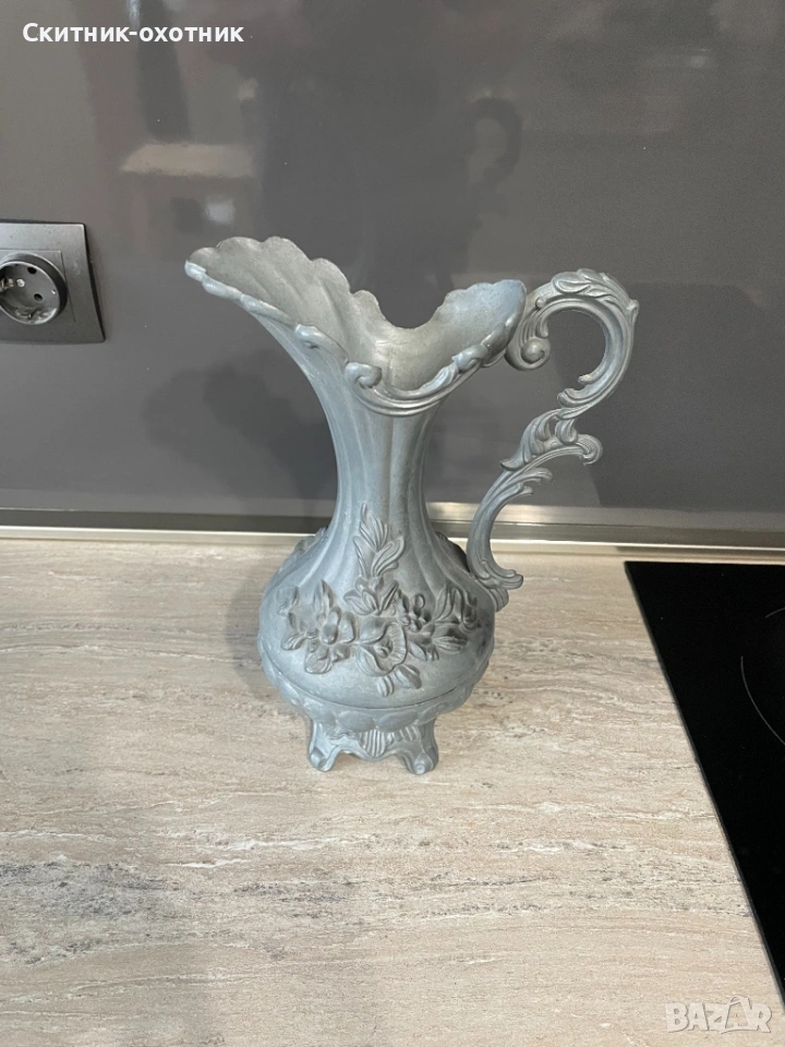 Стар метален съд/кана, снимка 1