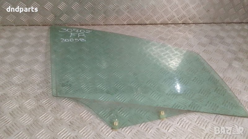Странично стъкло Peugeot 307 2002г.(предно дясно)	, снимка 1