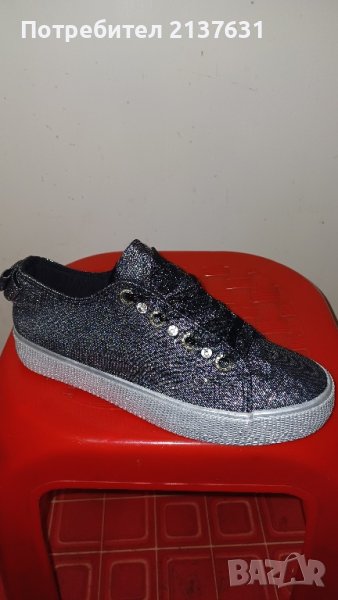 НОВИ ! ДАМСКИ ОБУВКИ - N 37 ,5, снимка 1