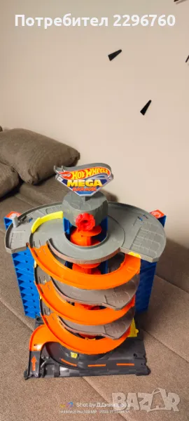 Паркинг с писта, снимка 1