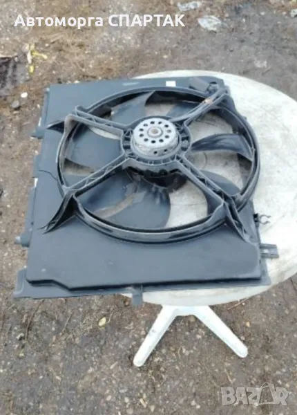 E-class w210 2.2cdi корпус на вентилатора a2105051755 a2105051755 - OE номер, снимка 1