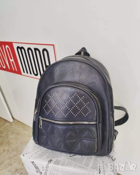 Синя кожена раница, снимка 1