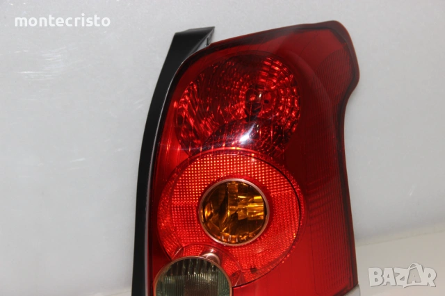 Десен стоп Toyota Avensis комби T250 T25 (2003-2006г.) 8155105160 Тойота Авенсис, снимка 4 - Части - 53436740