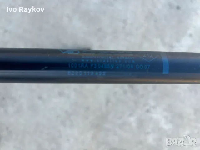 Амортисьори заден капак Renault Megane II , 8200119498, снимка 2 - Части - 49891038