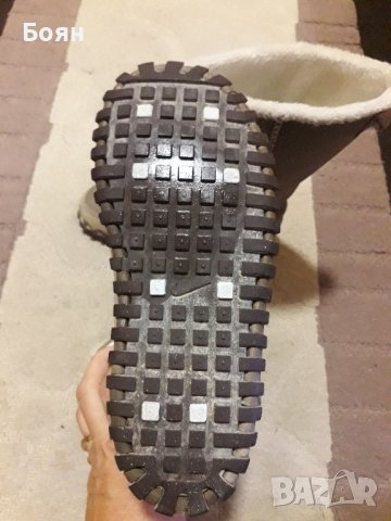 Зимни ботуши Nike , снимка 5 - Детски боти и ботуши - 42474246