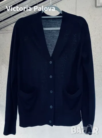 Нова тънка жилетка COS Швеция меринос и коприна, снимка 9 - Жилетки - 49731254