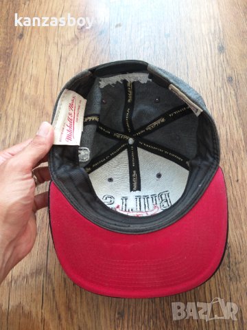 mitchell and ness  - страхотна шапка, снимка 7 - Шапки - 41500066