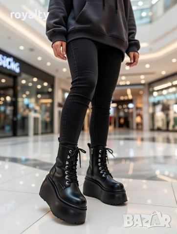 Боти на платформа - черна кожа, снимка 2 - Дамски боти - 53194017