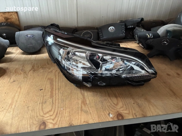 Десн фар Peugeot 3008, 5008 LED дневни с модул 2016-2021г. 