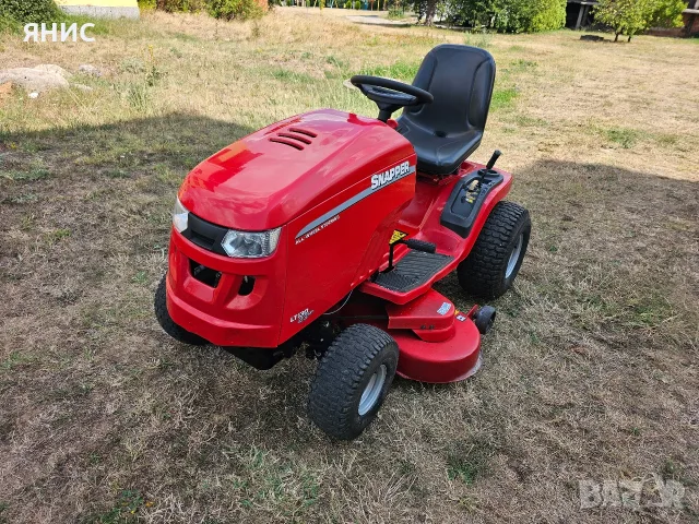 ТРАКТОРНА КОСАЧКА BRIGGS&STRATTON/SNAPPER. USA 🇺🇸 23.КОНЯ ПЕРФЕКТНА , снимка 3 - Градинска техника - 55711034