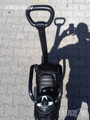 MERCEDES Кола за яздене с дръжка Mercedes-benz G350d черен, снимка 11 - Детски велосипеди, триколки и коли - 53849746