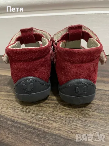 Обувки, снимка 3 - Детски обувки - 48298880