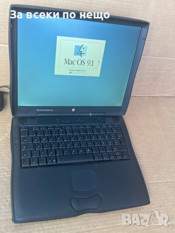 Ретро лаптоп Apple Macintosh PowerBook G3