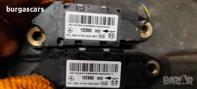 Сензор Airbag 001 820 9126 Mercedes E220 W211 - 30лв, снимка 2 - Части - 52403284