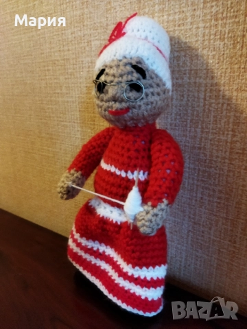 Плетена баба Марта , снимка 5 - Декорация за дома - 51523178