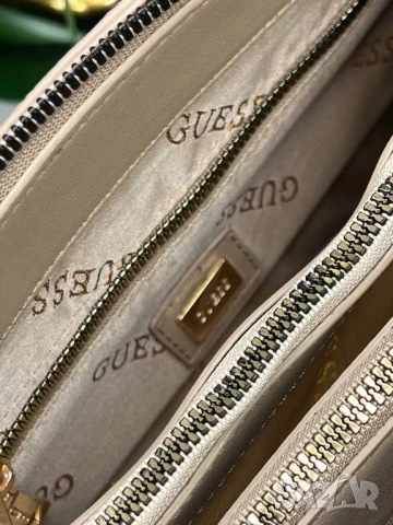 чанти guess , снимка 9 - Чанти - 51394858