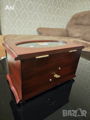 Музикална кутия/ бижутерка , снимка 5 - Декорация за дома - 52550996