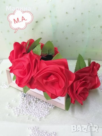 Красива Диадема " 7 червени рози", снимка 4 - Шноли, диадеми, ленти - 41588748