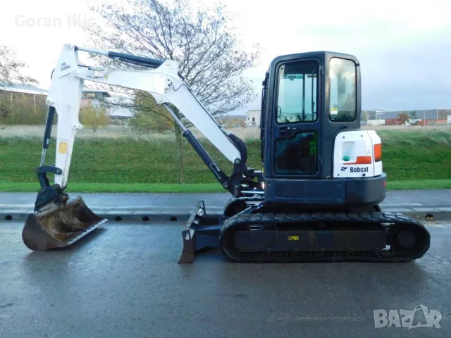 Багер Bobcat E45