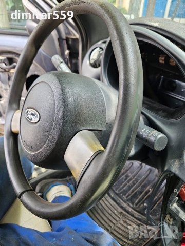 Ford StreetKa волан с еърбег, снимка 6 - Части - 41061050