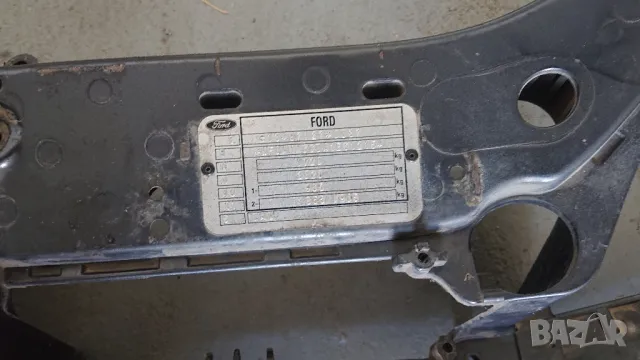 Здрава маска (очиларка) за форд фокус до 2004год. , снимка 3 - Части - 50403976