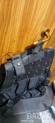 Тактическа жилетка/елек/ к-т с аксесоари , снимка 6 - Екипировка - 49335170