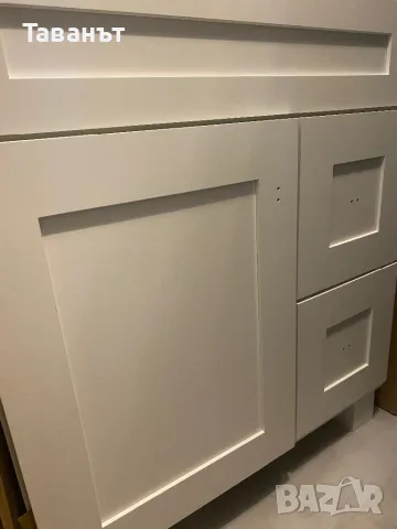 Нов шкаф за баня с мраморен плот, огледало, смесител, снимка 3 - Шкафове - 48027643