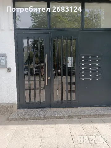 СОБСТВЕНИК продава тристаен, тухлен, ремонтиран апартамент кв.Чайка, снимка 17 - Апартаменти - 47208142