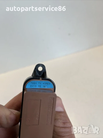 Бутон за заден десен прозорец за врата 2.3t за Mazda CX-7 (2011) EH1566380, снимка 2 - Части - 53624735