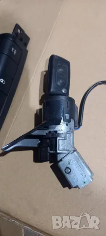 Контактен ключ Peugeot 207 , снимка 2 - Части - 48435764