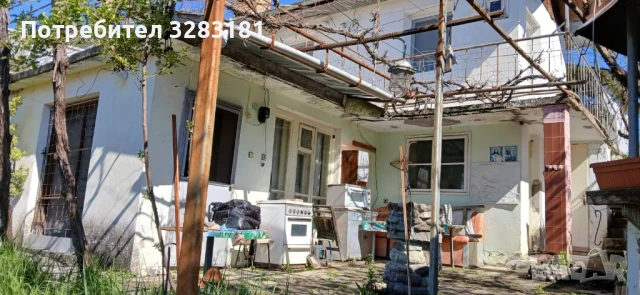 Вила Къща в близост до Троян , снимка 3 - Къщи - 50450822