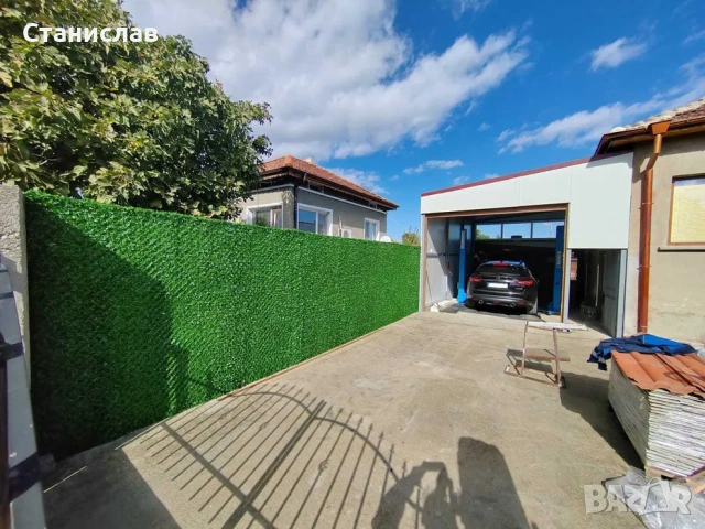 Декоративна мрежа 95% плътност - имитация на жив плет с UV защита, снимка 2 - Огради и мрежи - 53322574