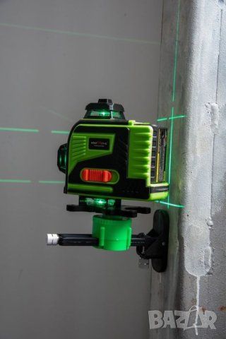 4D 16-лазерен нивелир KraftRoyal