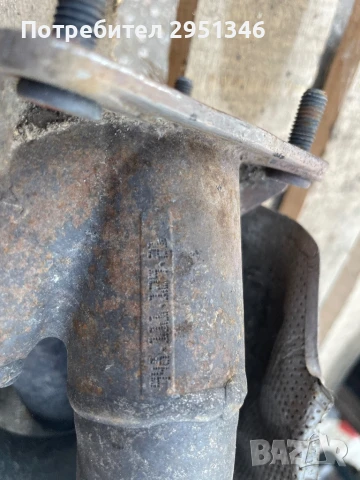 Изпускателен колектор Porsche Panamera GTS 94811113021 , снимка 3 - Части - 51429787