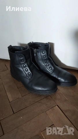 Черни боти за момиче, снимка 2 - Детски боти и ботуши - 53294084