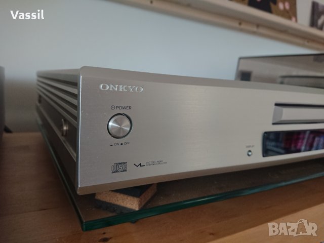 Разпродавам: ONKYO C-VL1 CD Player висок клас hi-fi, снимка 4 - Аудиосистеми - 34497796