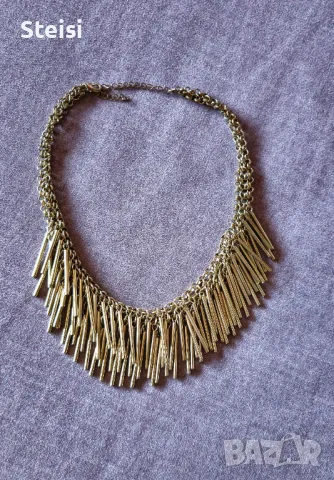 Елегантно колие, снимка 2 - Колиета, медальони, синджири - 50158647