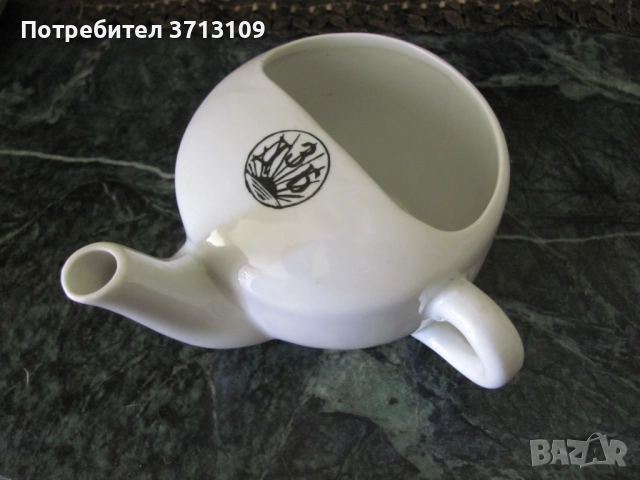 Порцеланов фидер (поилник) БОНОНИЯ Г.М.,маркиран