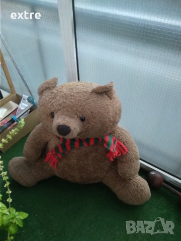 Огромен плюшен мечок мечка с шал около 1м , снимка 1 - Плюшени играчки - 41974898