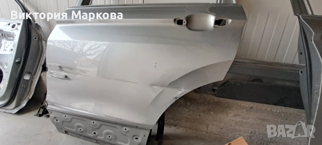 Оригинални врати Фолксваген Тигуан, снимка 13 - Части - 53774376