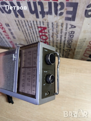 "Philips"300 Портативно Винтидж Радио , снимка 10 - Радиокасетофони, транзистори - 52914819